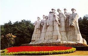 参观陵园