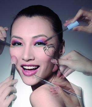 观察别人的脸