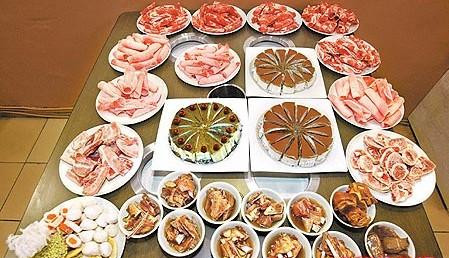吃得多 饭量大