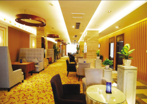 餐厅吃饭