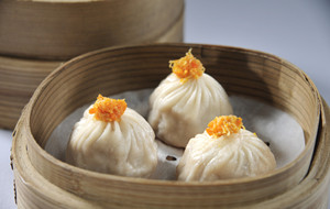 蒸包子