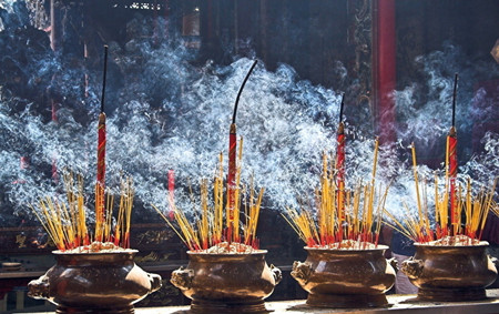 香炉