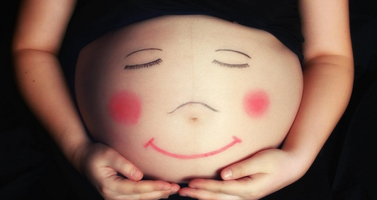 自己大肚子孩子在肚子