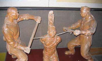 扼死 扼脖子 扼喉咙